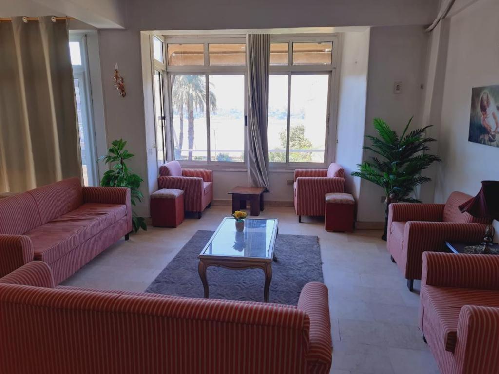 East Luxor Apartments With Nile Views Jazirat al Awwamiyah Exteriér fotografie