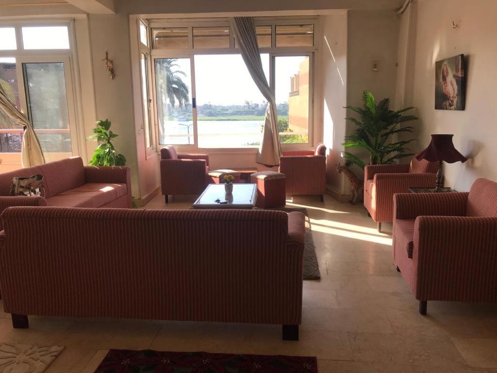 East Luxor Apartments With Nile Views Jazirat al Awwamiyah Exteriér fotografie