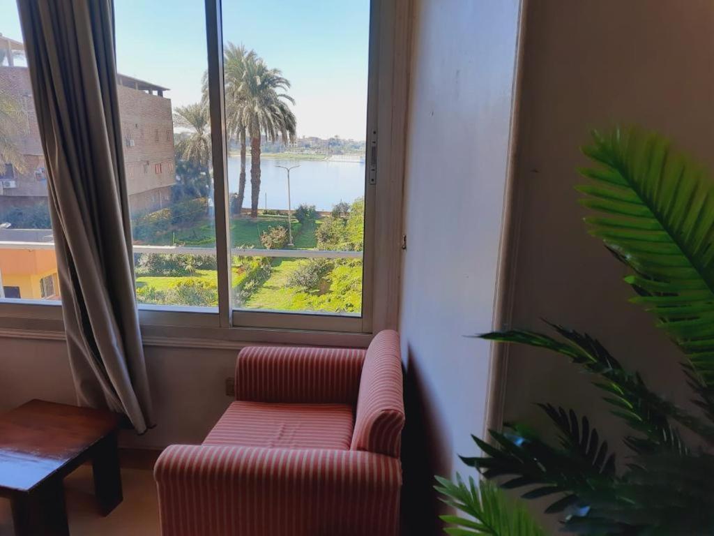 East Luxor Apartments With Nile Views Jazirat al Awwamiyah Exteriér fotografie
